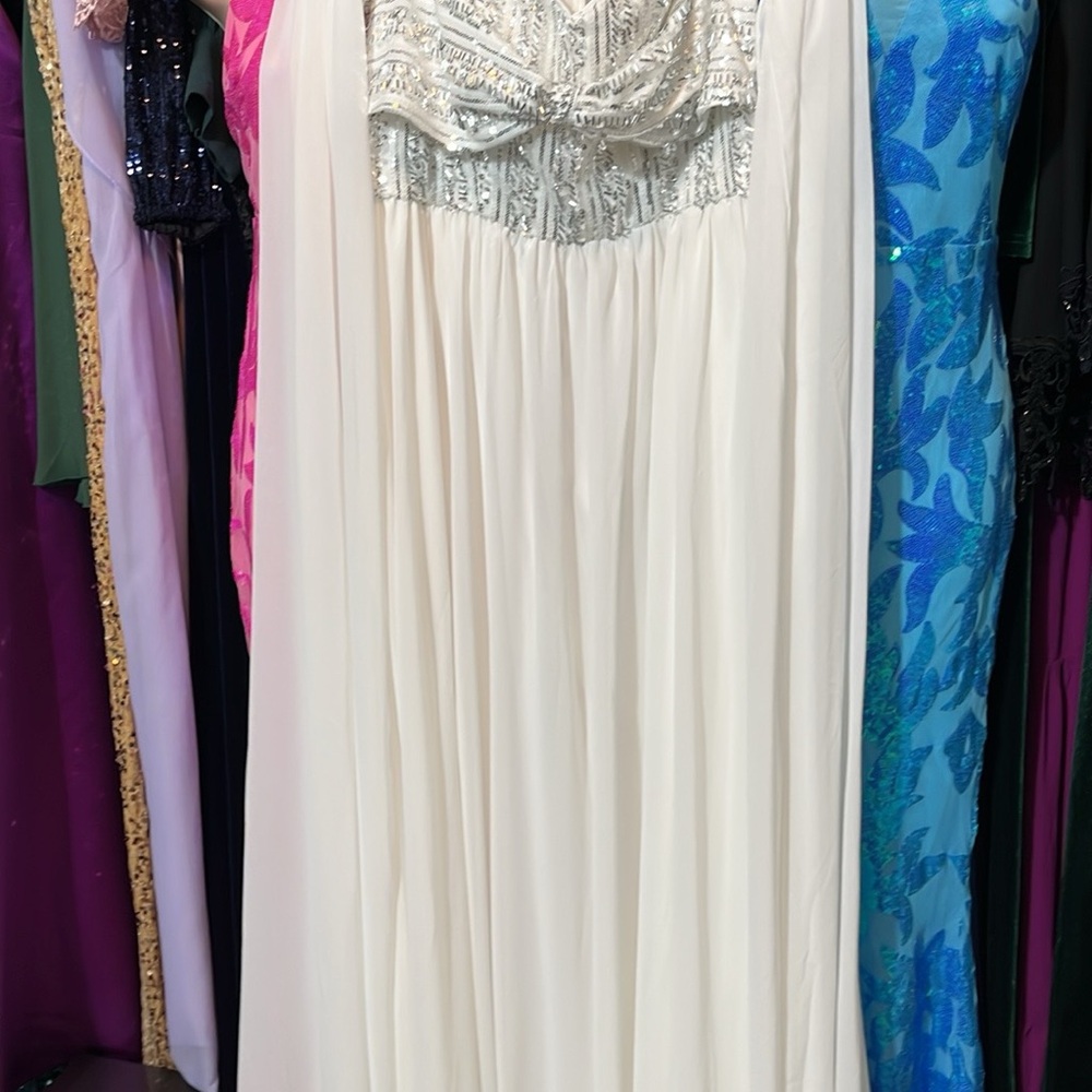 Chic Cream Maxi Dress with Embellished Bodice